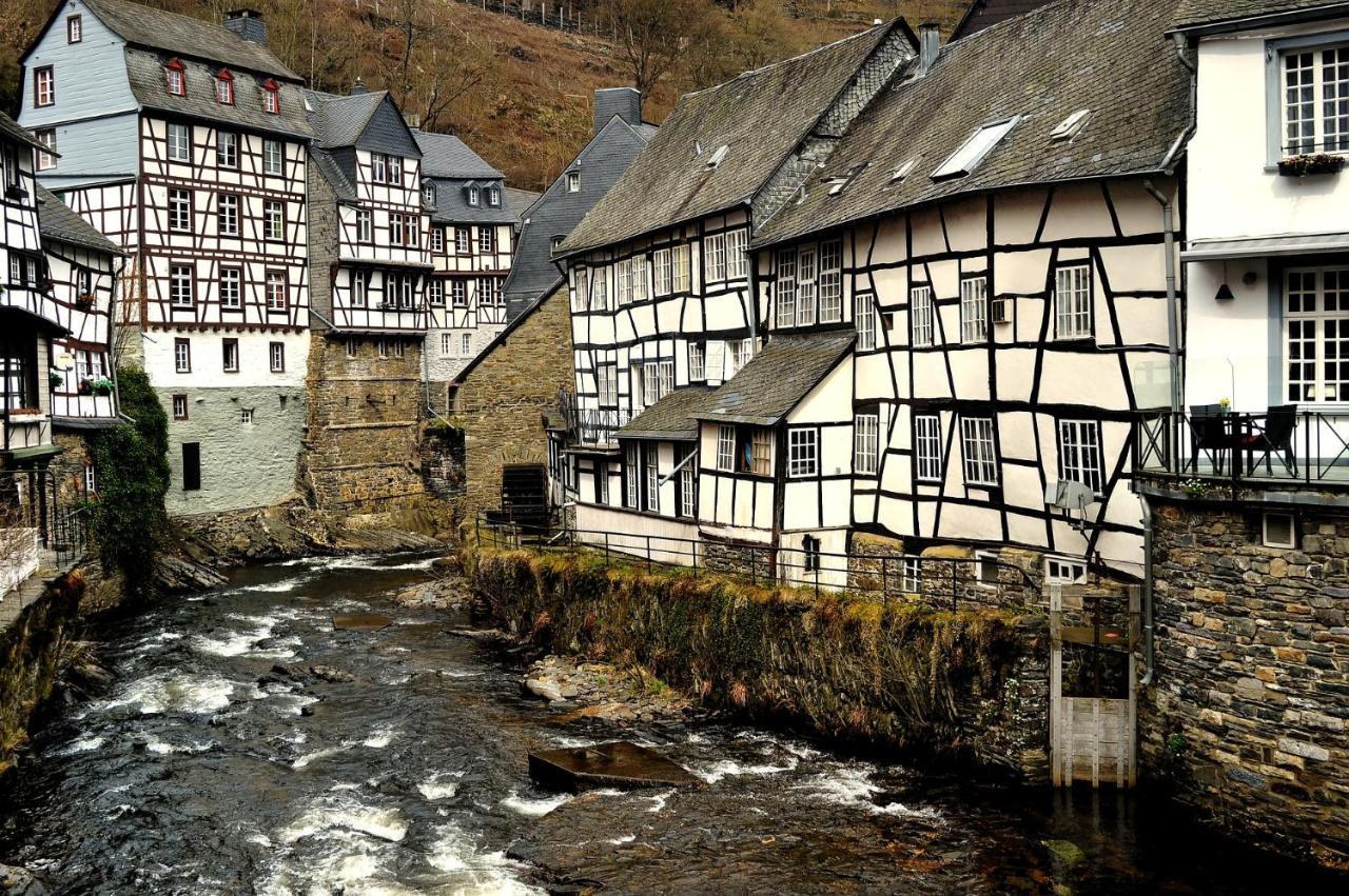 Ferienhaus Kirschbluete Monschau Exterior photo